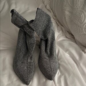 Elegant Silver Women's Shoes